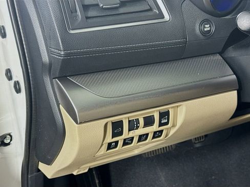 Used 2019 Subaru Outback 2.5i Premium image 10