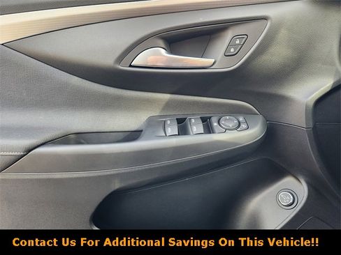 New 2026 Buick Envista Avenir image 18