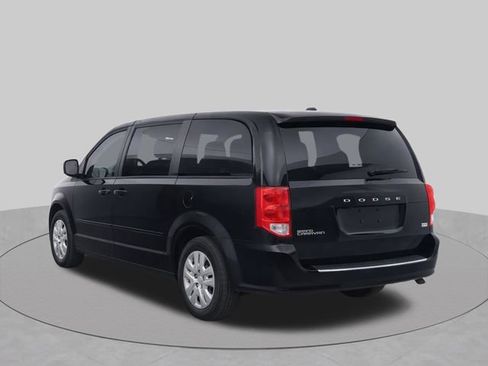 Used 2017 Dodge Grand Caravan SE w/ Power Window Group FWD image 4