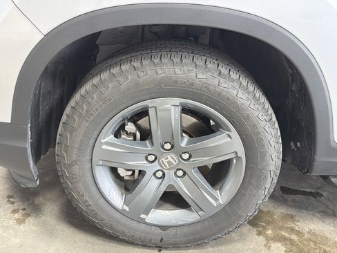 Used 2023 Honda Ridgeline RTL-E image 9