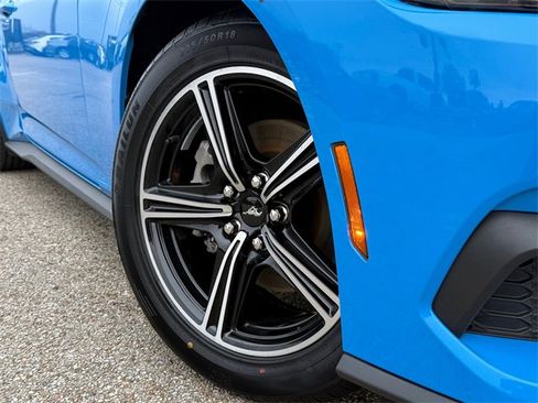 Used 2024 Ford Mustang Coupe image 2