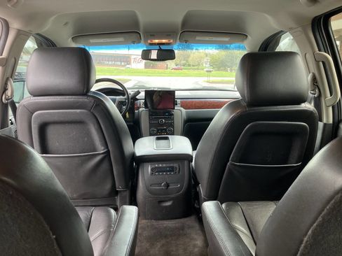 Used 2013 GMC Yukon XL SLT AWD/4WD image 20