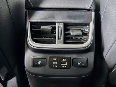Used 2023 Subaru Outback Limited AWD/4WD image 28