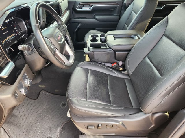 Used 2025 GMC Sierra 1500 SLT RWD image 13
