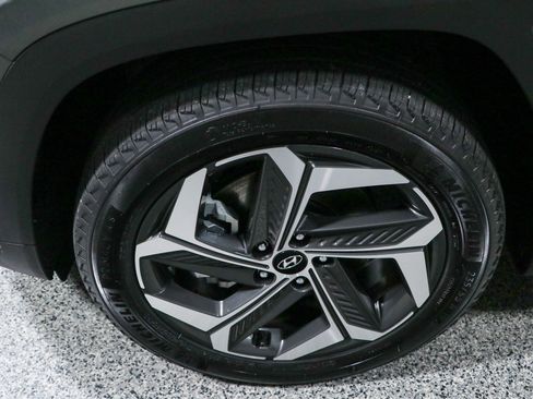 Used 2023 Hyundai Tucson SEL w/ Convenience Package AWD/4WD image 11
