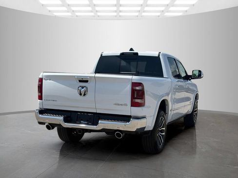 Used 2022 RAM 1500 Limited AWD/4WD image 3
