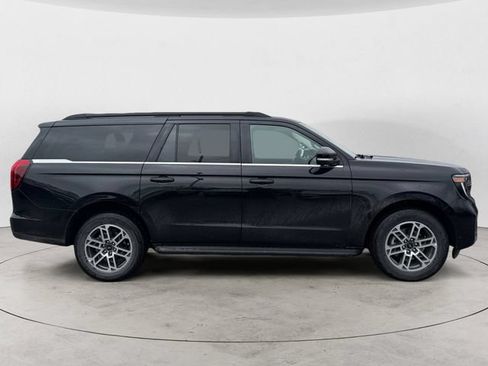Certified 2025 Ford Expedition Max Active AWD/4WD image 6