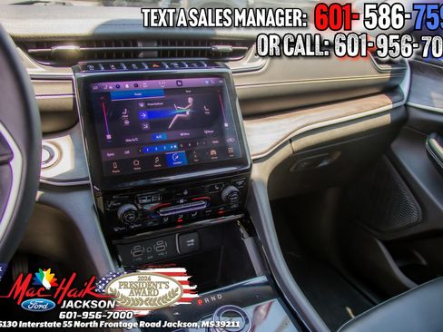 Used 2023 Jeep Grand Cherokee L Limited RWD image 19