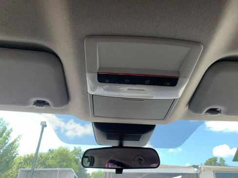 Used 2021 Nissan Sentra SV FWD image 16