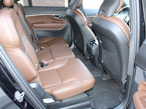 Used 2024 Volvo XC90 B6 Ultimate w/ Protection Package Premier image 20