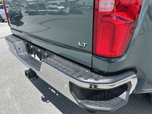 New 2026 Chevrolet Silverado 3500 LT w/ All Star Edition AWD/4WD image 13