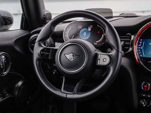 Used 2023 MINI Cooper S FWD image 18