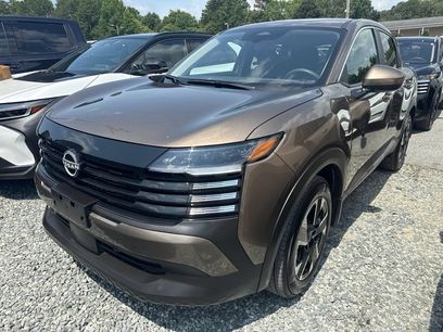 Used 2025 Nissan Kicks SV
