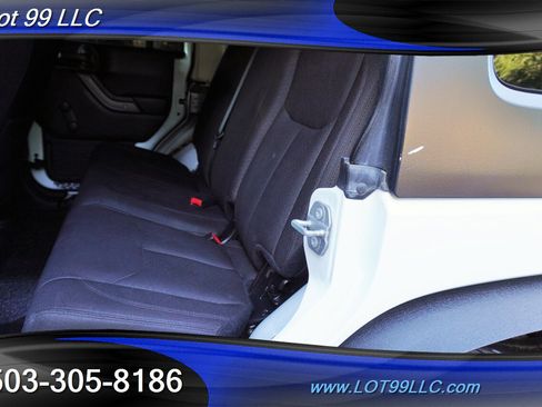 Used 2017 Jeep Wrangler Unlimited Sport w/ Trailer Tow Group AWD/4WD image 15