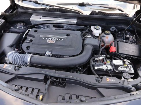 Used 2023 Cadillac XT4 Sport FWD image 29