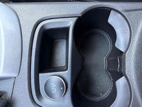 Used 2013 Ford Focus SE image 31