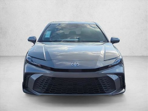 New 2026 Toyota Camry SE image 2