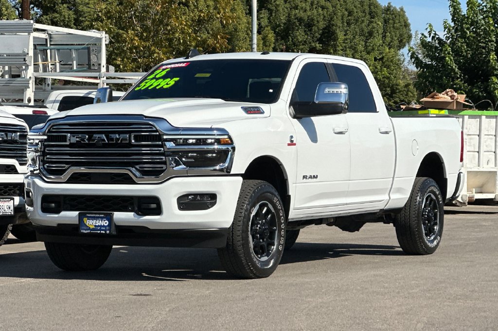 Used 2026 RAM 2500 Laramie AWD/4WD image 8