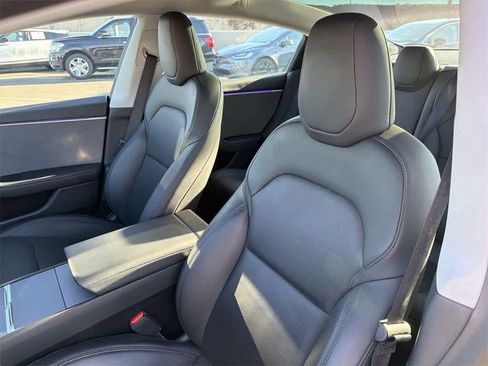 Used 2025 Tesla Model 3 Long Range image 28