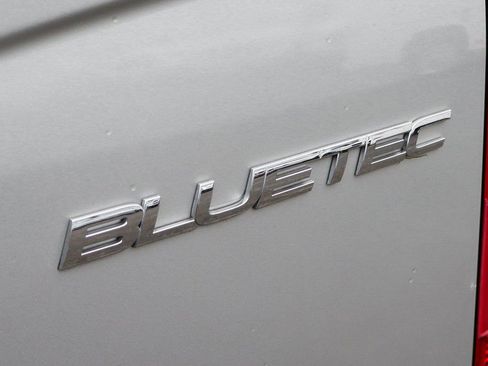 Used 2016 Mercedes-Benz Sprinter 2500 image 43