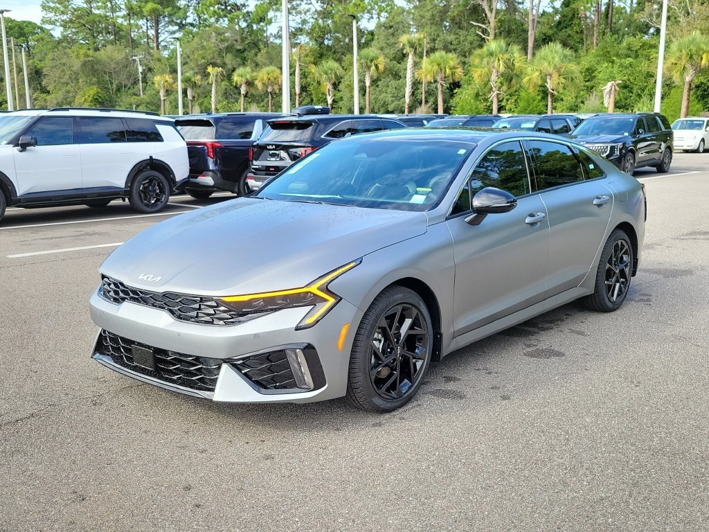 New 2027 Kia K5 GT-Line image 3