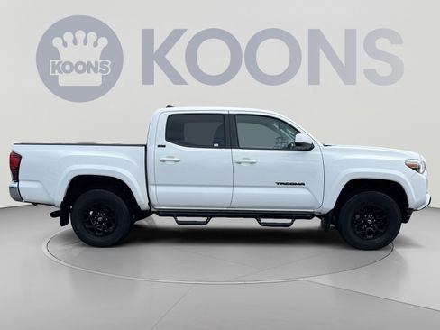 Used 2021 Toyota Tacoma SR5 w/ Blackout Package (TMS) RWD image 8