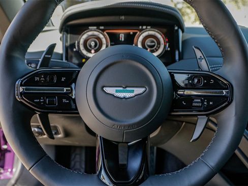 Used 2024 Aston Martin DB12 Coupe image 10