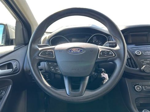 Used 2017 Ford Focus SE image 13