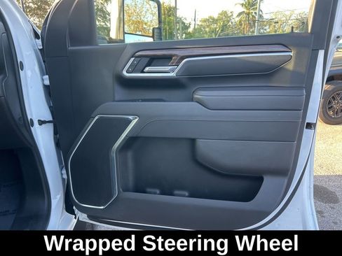 Used 2025 Chevrolet Silverado 2500 LT w/ Convenience Package image 27