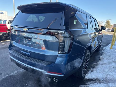 New 2026 Chevrolet Suburban High Country AWD/4WD image 6
