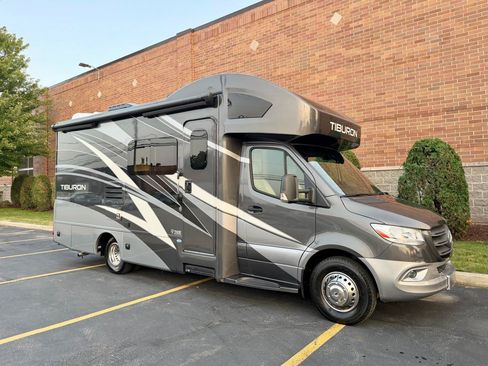 Used 2020 Mercedes-Benz Sprinter 3500 image 84