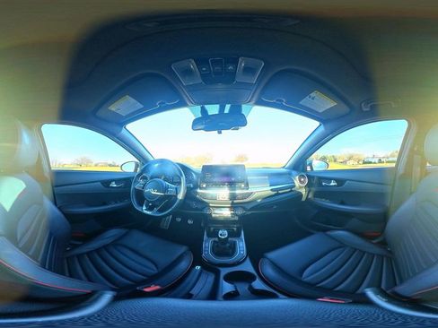 Used 2022 Kia Forte GT image 36