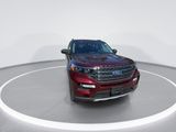Used 2022 Ford Explorer XLT w/ Equipment Group 202A image 3