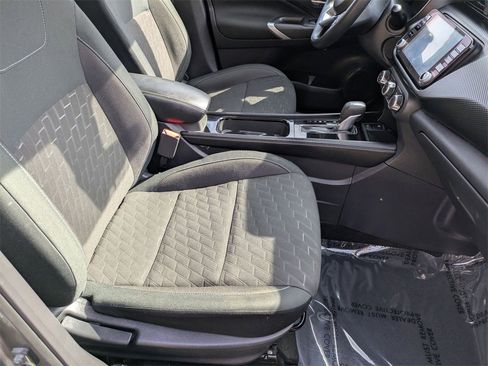 Used 2024 Nissan Kicks SV w/ Interior Electronics Package image 19