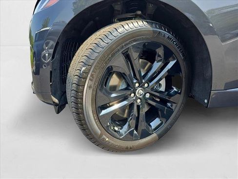 New 2026 Jaguar F-PACE R-Dynamic S image 29