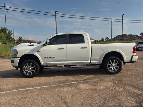 Used 2022 RAM 3500 Limited AWD/4WD image 31