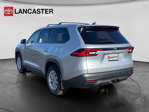 New 2026 Toyota Grand Highlander XLE image 5