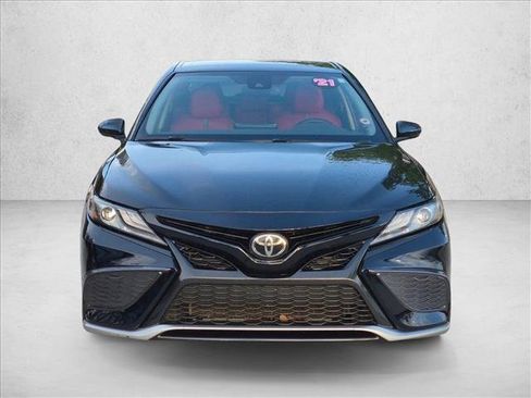 Used 2021 Toyota Camry XSE FWD image 2