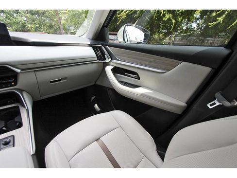 Used 2024 MAZDA CX-90 3.3 Turbo w/ Premium Plus Pkg AWD/4WD image 9