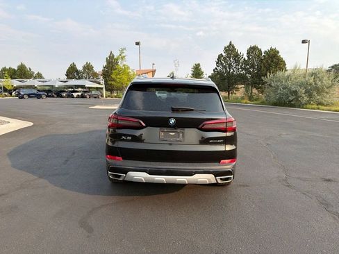 Used 2023 BMW X5 xDrive40i w/ Premium Package AWD/4WD image 4