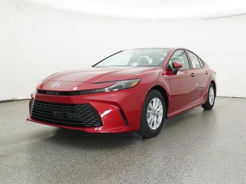 New 2026 Toyota Camry LE image 4