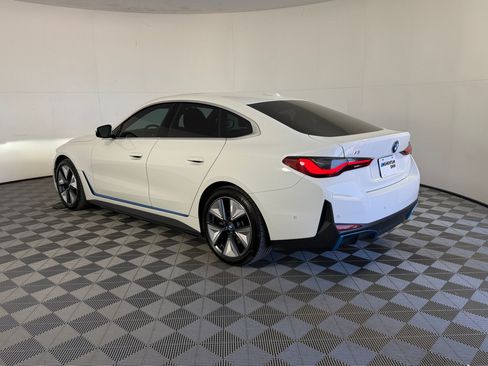 Used 2023 BMW i4 eDrive35 RWD image 3