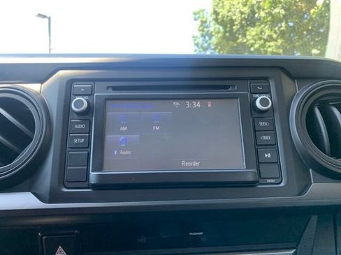 Used 2016 Toyota Tacoma SR w/ Towing Package AWD/4WD image 16