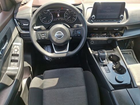 Used 2021 Nissan Rogue SV AWD/4WD image 11