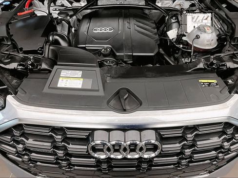 Certified 2023 Audi Q5 2.0T Premium w/ Convenience Package image 29