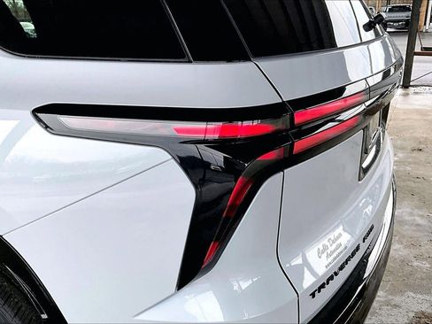 New 2026 Chevrolet Traverse RS w/ LPO, Floor Liner Package image 21