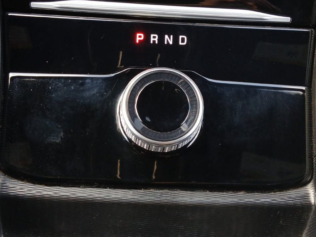 Used 2025 Jeep Grand Cherokee Laredo RWD image 10