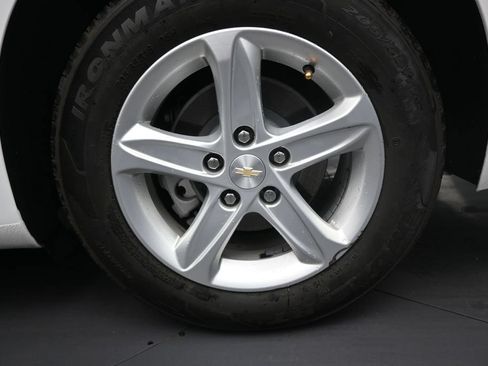 Used 2024 Chevrolet Malibu LS FWD image 10