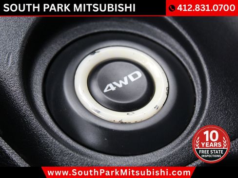 Used 2017 Mitsubishi Outlander Sport ES AWD/4WD image 18
