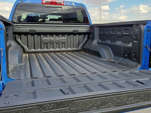 New 2026 GMC Canyon Elevation w/ Convenience Package RWD image 15